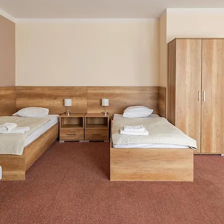 Vector Hotel 2*