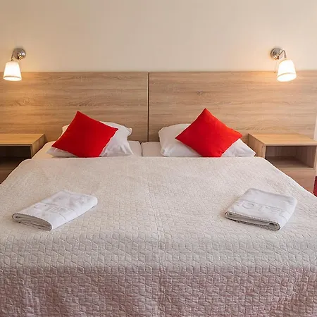 Vector-property Hotel